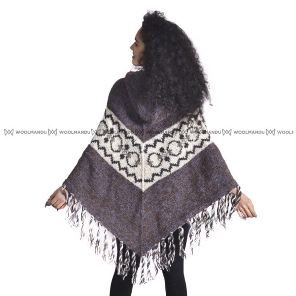 Mix White Woolen Knitted Poncho