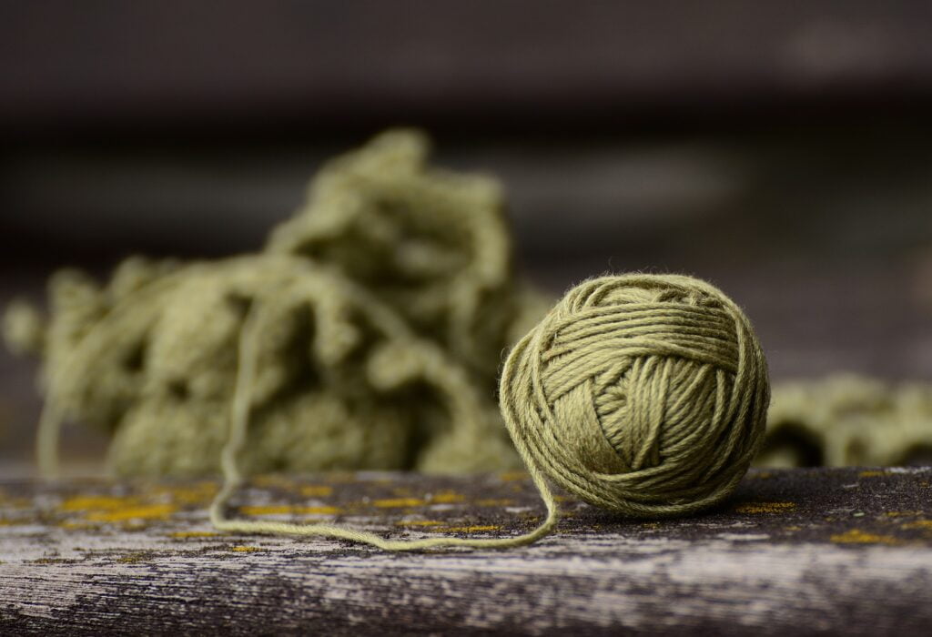 Wool yarn