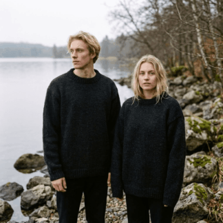 Unisex Wool Pullover