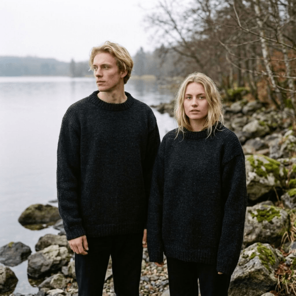 Unisex Wool Pullover